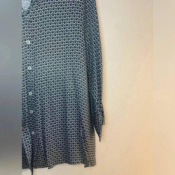 Zara bottom down shirt - Picture 3 of 5